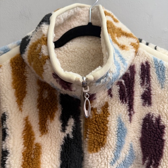 *New* ba&sh Inoya Bomber, Size 4 - Picture 9 of 14